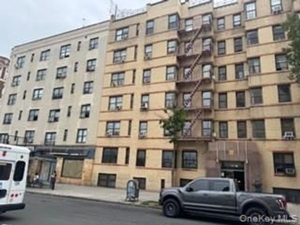 860 Grand concourse, Unit 4I, Bronx, NY 10451