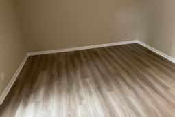 305 S 21st Ave. S photo 4