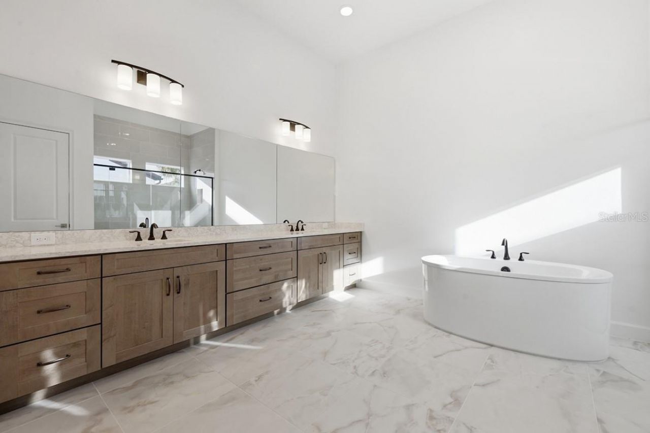 14168 Larkspur Lake Drive, Winter Garden, FL 34787 Photo