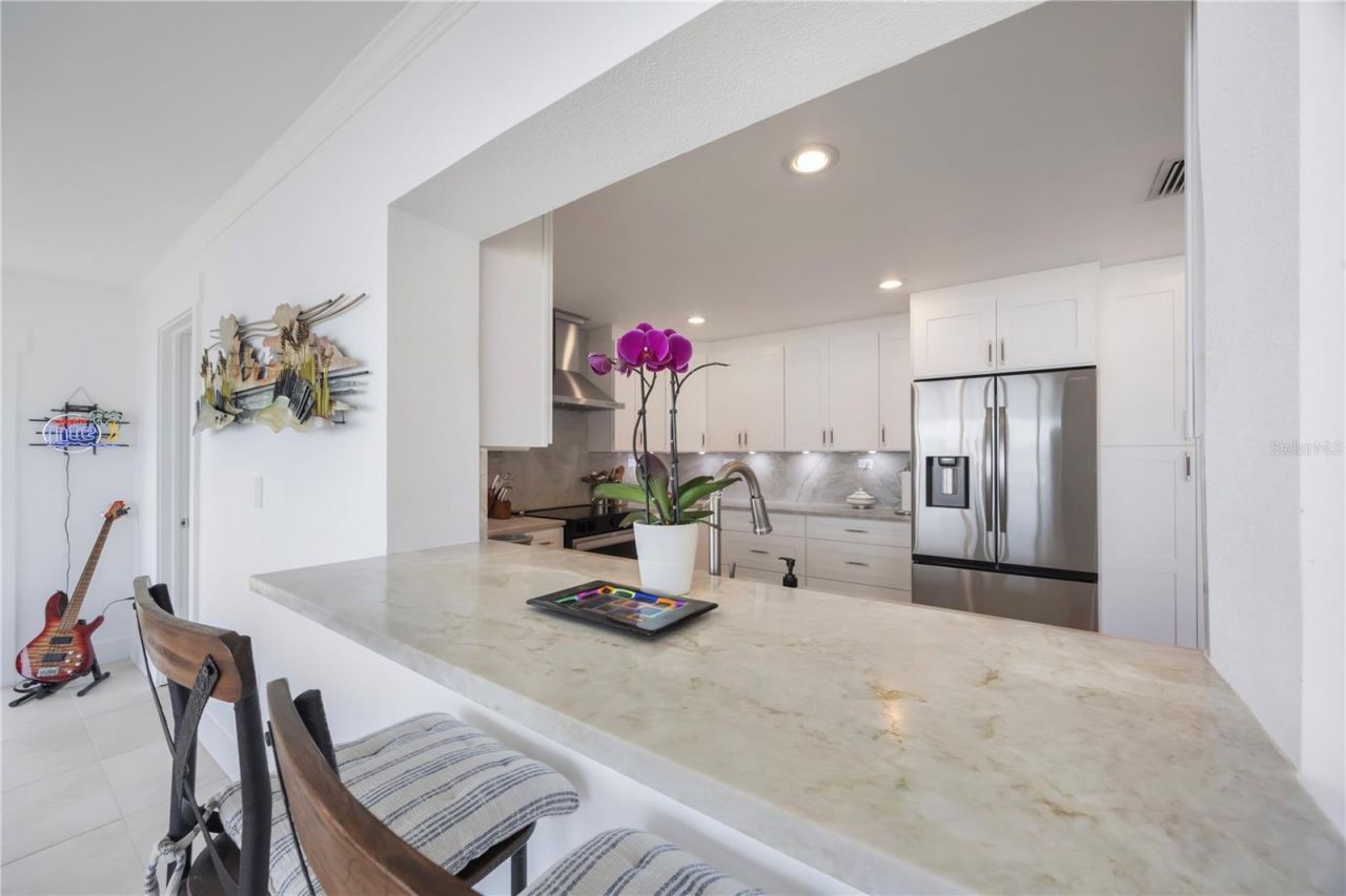 162 174th Terrace Drive E, Redington Shores, FL 33708 Photo