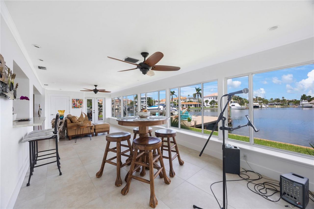 162 174th Terrace Drive E, Redington Shores, FL 33708 Photo