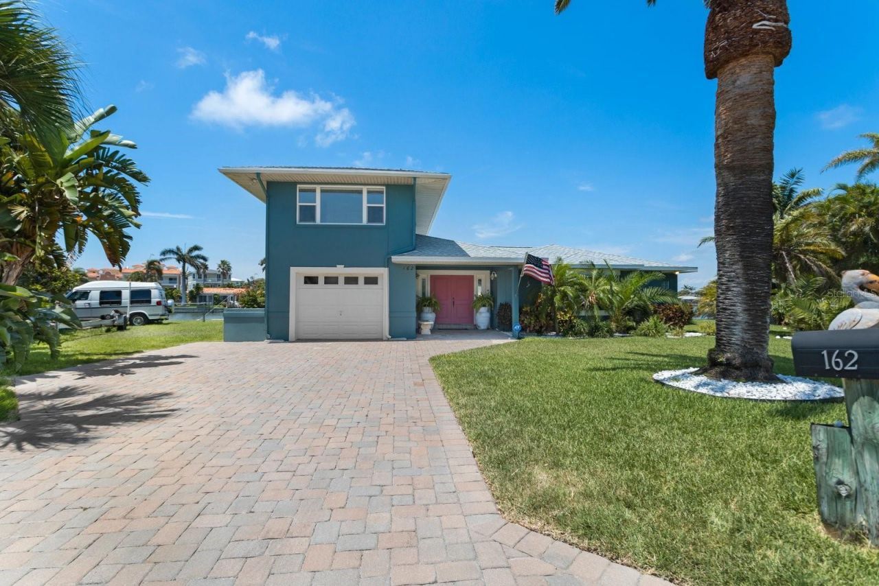 162 174th Terrace Drive E, Redington Shores, FL 33708 Photo