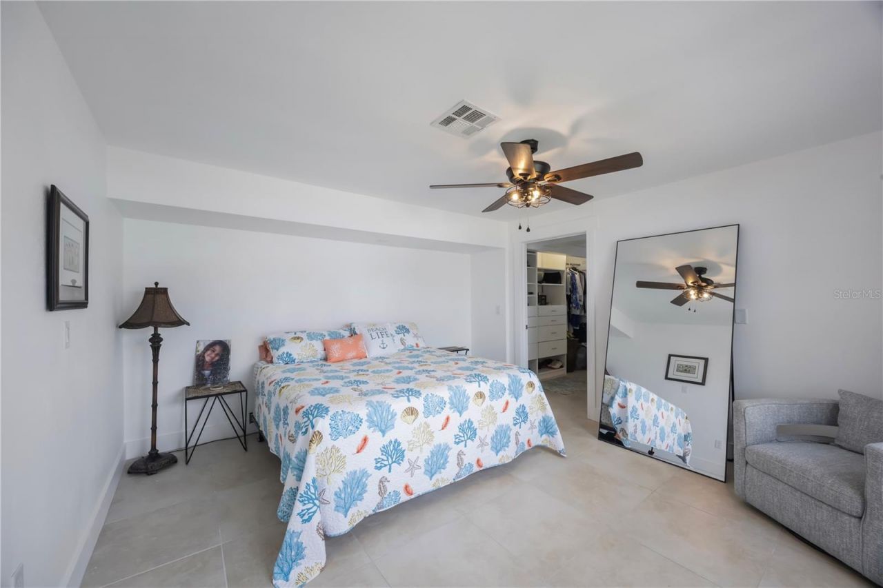162 174th Terrace Drive E, Redington Shores, FL 33708 Photo