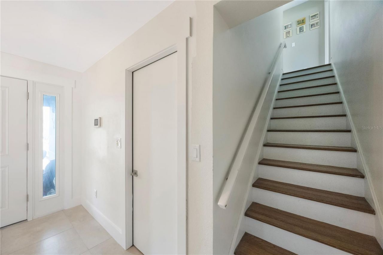 162 174th Terrace Drive E, Redington Shores, FL 33708 Photo