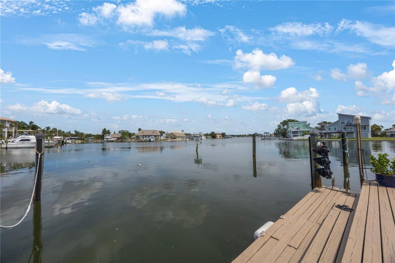 162 174th Terrace Drive E, Redington Shores, FL 33708 Photo