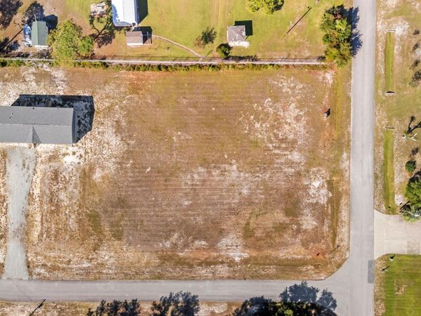 159 Barbee Street, Harkers Island, NC 28531