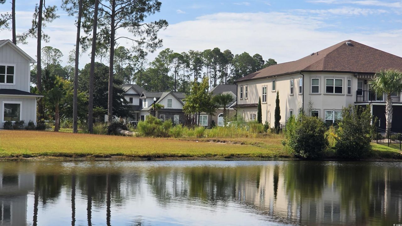 1013 Clamour Ct. Photo 5