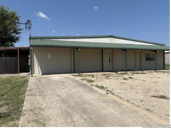 2812 Cobbler Lane, Kerrville, TX 78028