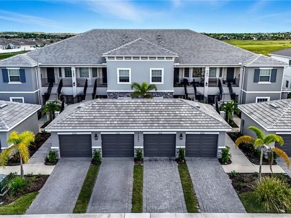 11861 Venetian Lagoon DR, FORT MYERS, FL 33913
