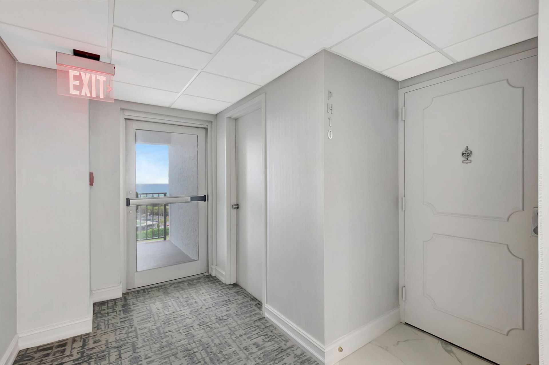 4750 S Ocean Boulevard, Unit Ph10, Highland Beach, FL 33487 Photo
