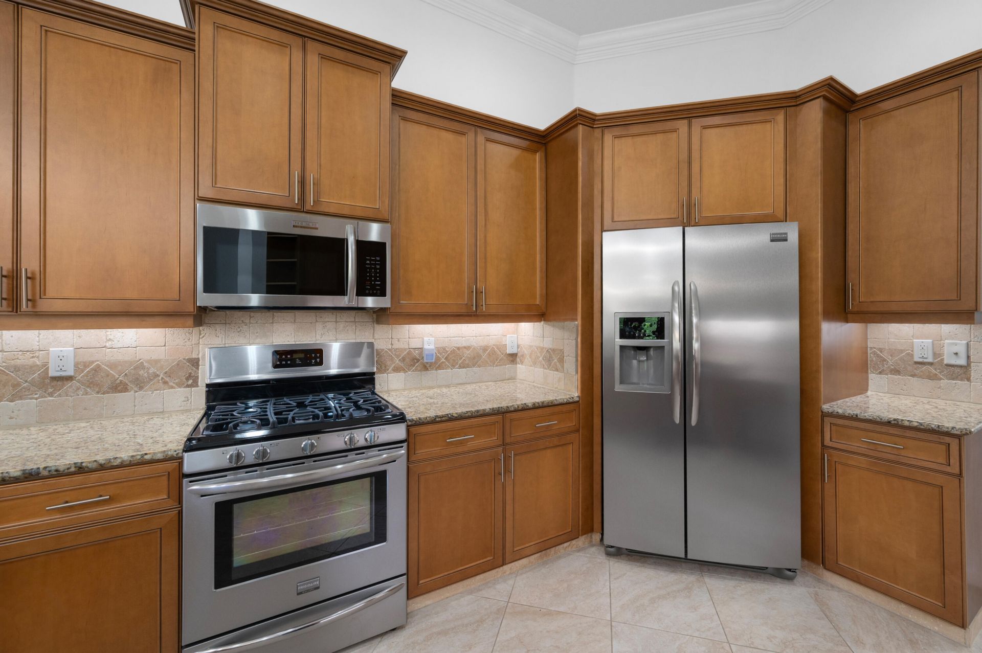 469 NW Blue Lake Drive, Port Saint Lucie, FL 34986 Photo