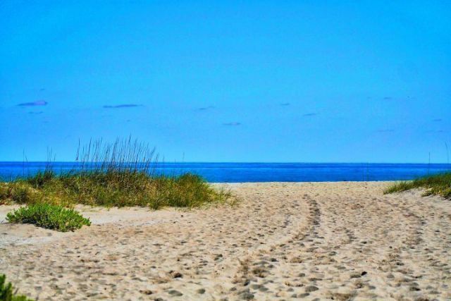 469 NW Blue Lake Drive, Port Saint Lucie, FL 34986 Photo