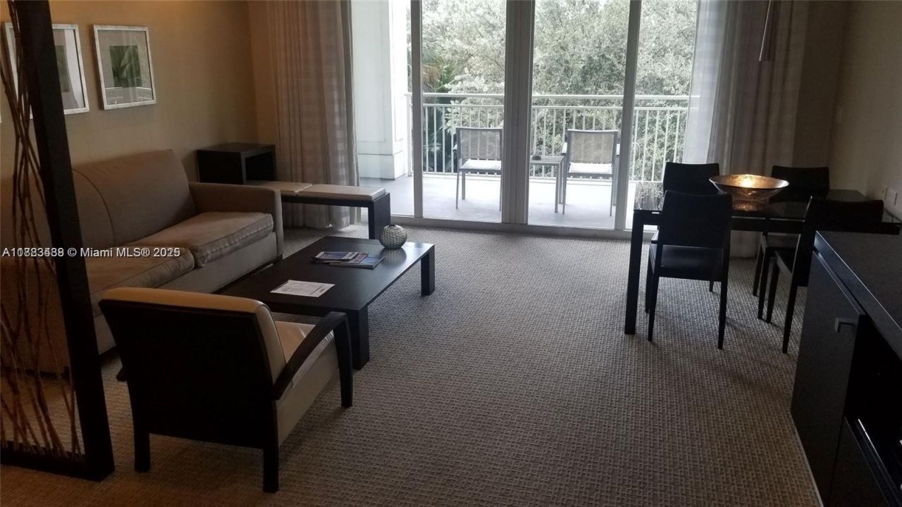 5300 NW 87th Ave, Unit 415, Doral, FL 33178 Photo