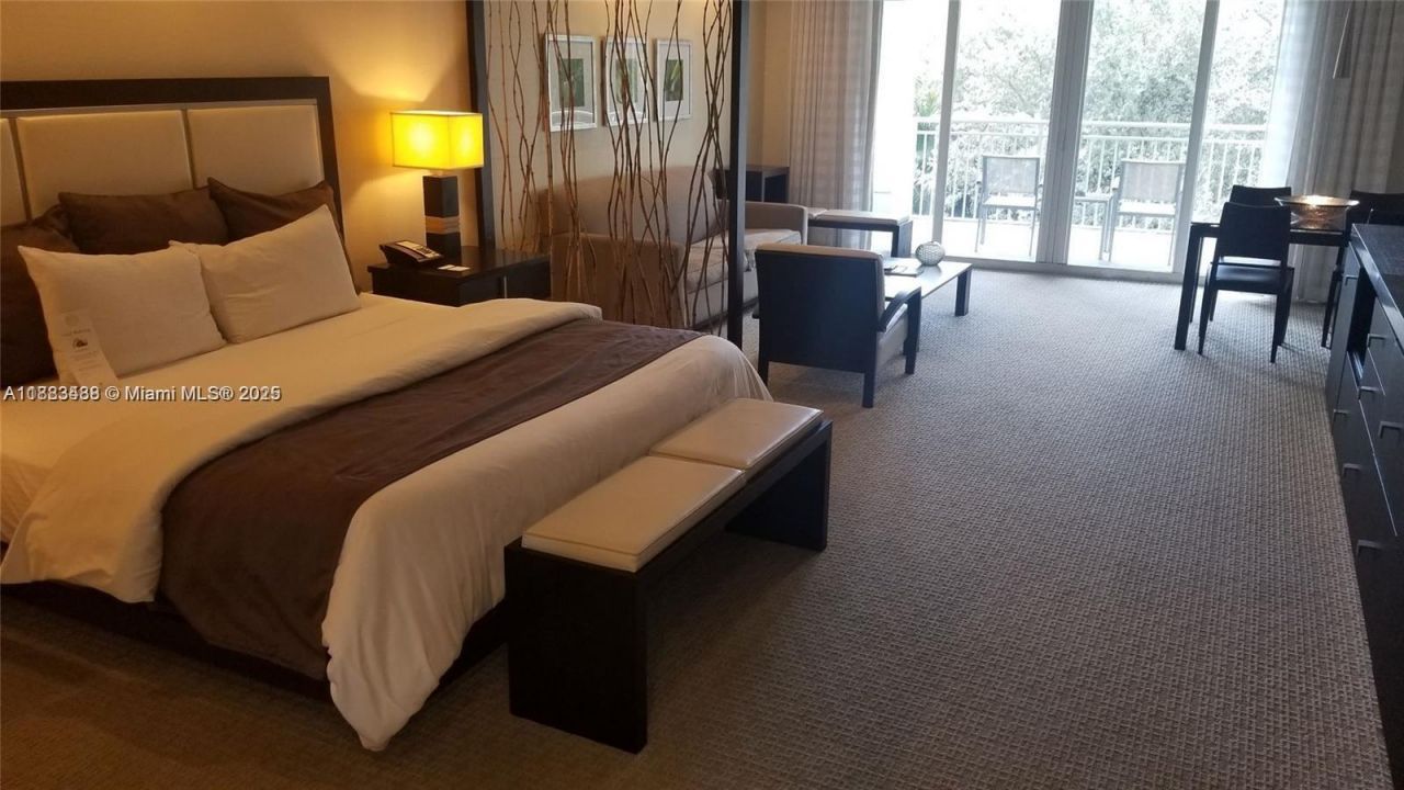 5300 NW 87th Ave, Unit 415, Doral, FL 33178 Photo