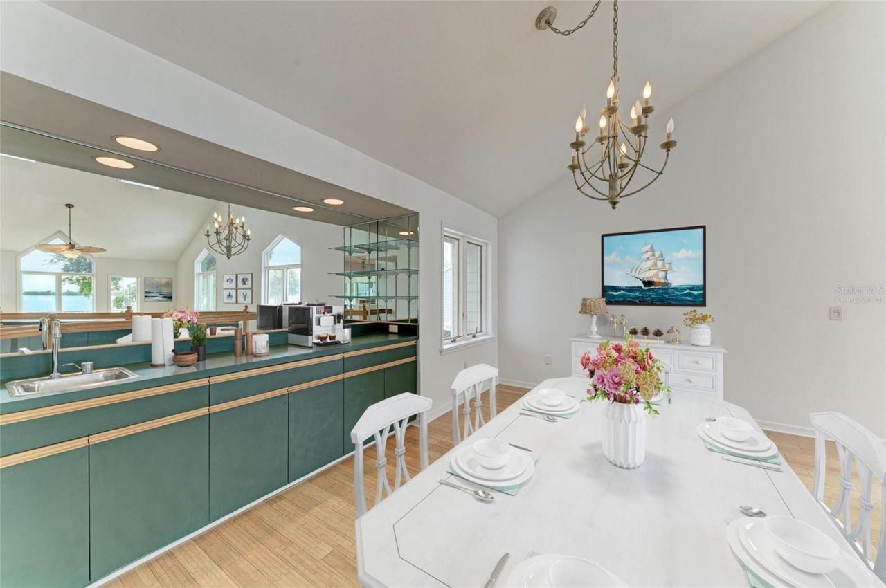 79 Tidy Island Blvd, Bradenton, FL 34210 Photo