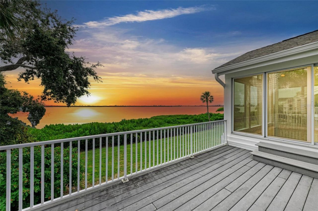 79 Tidy Island Blvd, Bradenton, FL 34210 Photo