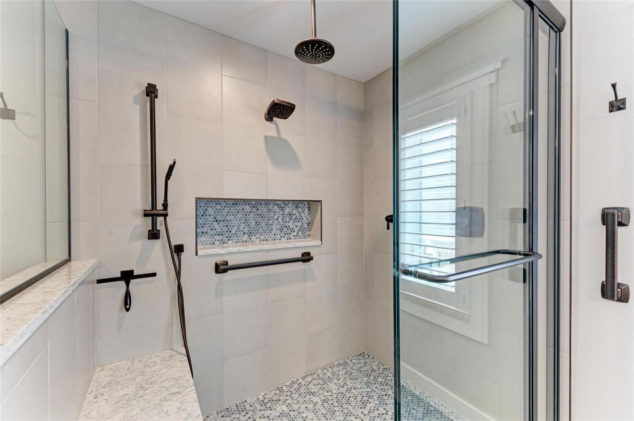 79 Tidy Island Blvd, Bradenton, FL 34210 Photo