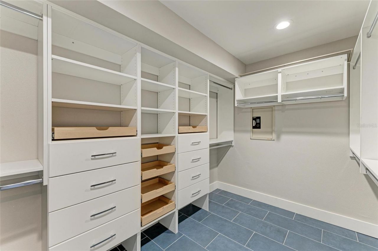 79 Tidy Island Blvd, Bradenton, FL 34210 Photo