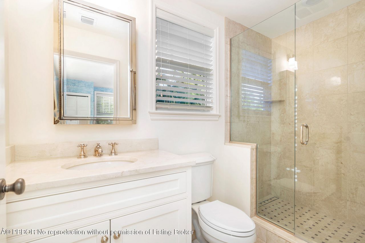 357 Seabreeze Avenue, Palm Beach, FL 33480 Photo