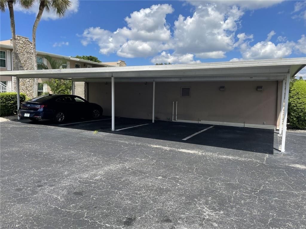 221 Cypress Way E, Unit 103, Naples, FL 34110 Photo