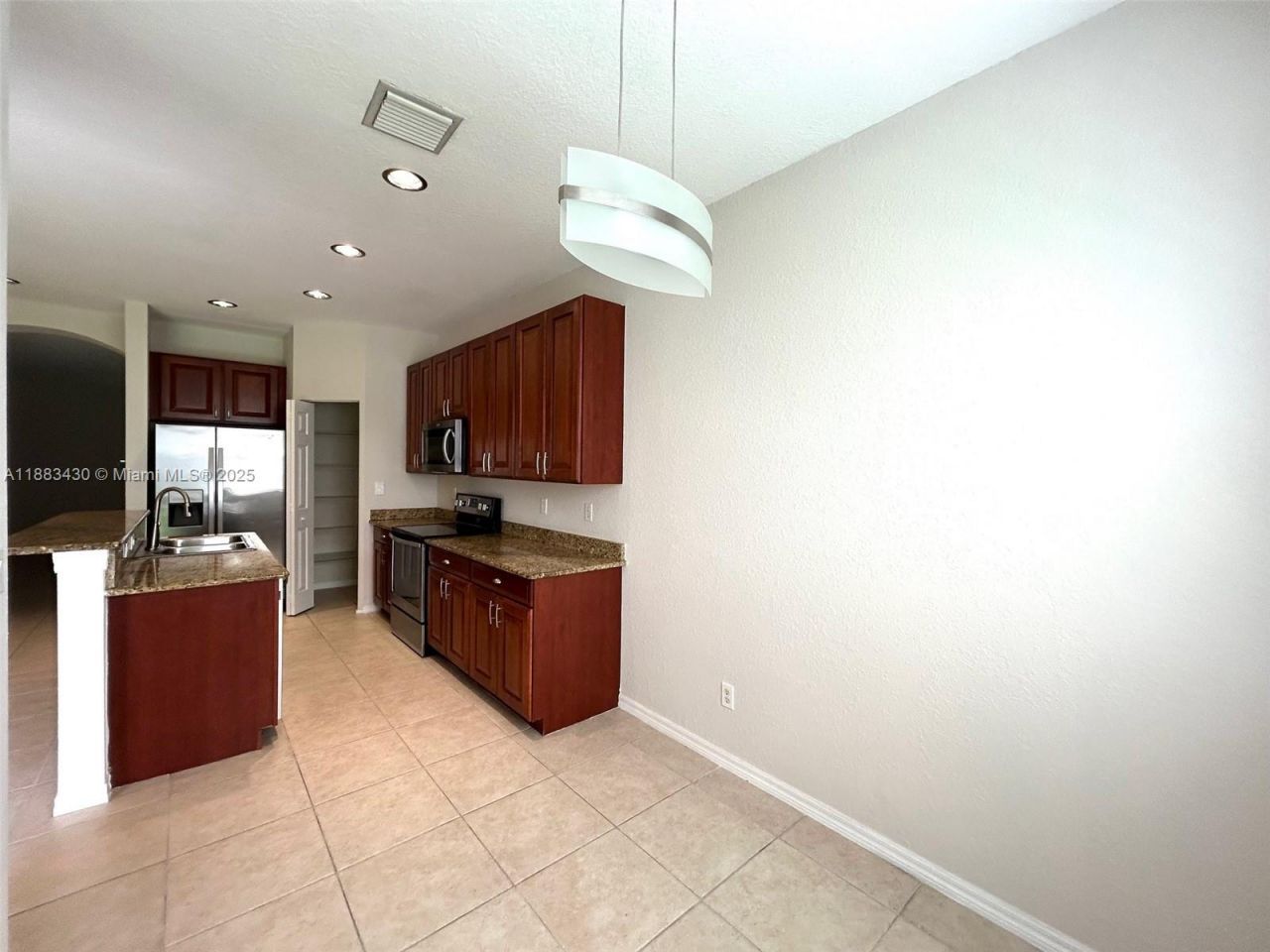 1560 SE Wilshire Pl, Unit 103, Stuart, FL 34994 Photo