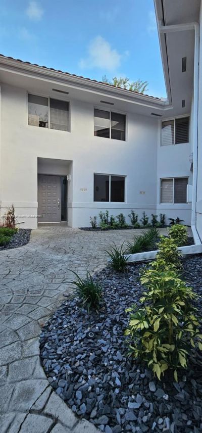 9220 NW 9th Pl, Unit 1, Plantation, FL 33324 Photo