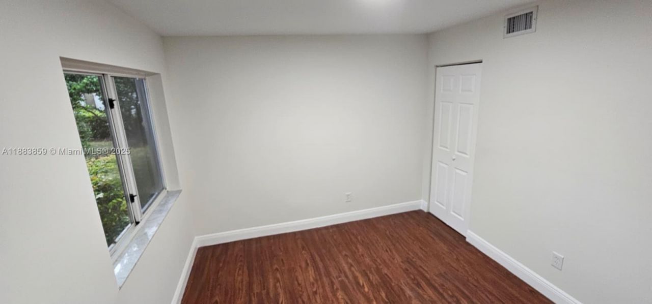 9220 NW 9th Pl, Unit 1, Plantation, FL 33324 Photo