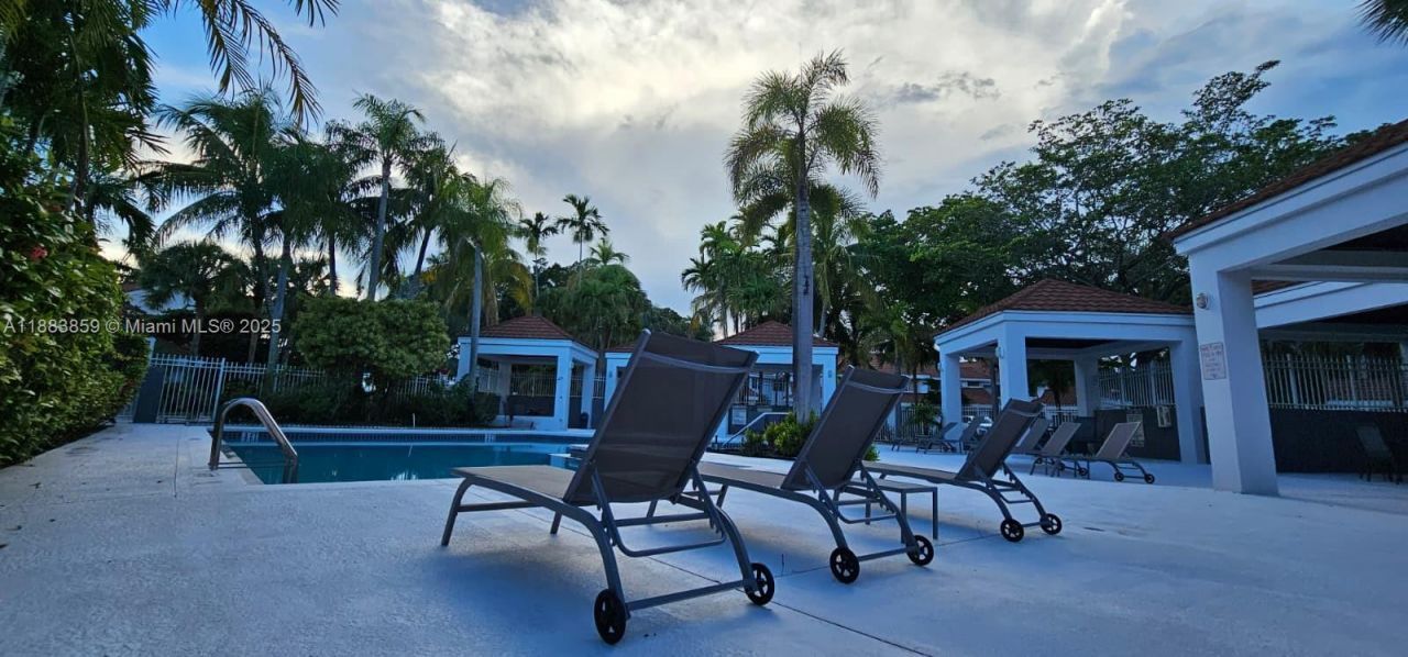 9220 NW 9th Pl, Unit 1, Plantation, FL 33324 Photo