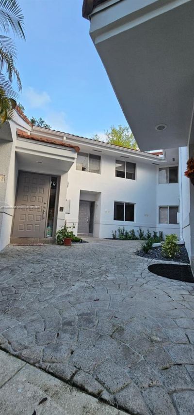 9220 NW 9th Pl, Unit 1, Plantation, FL 33324 Photo