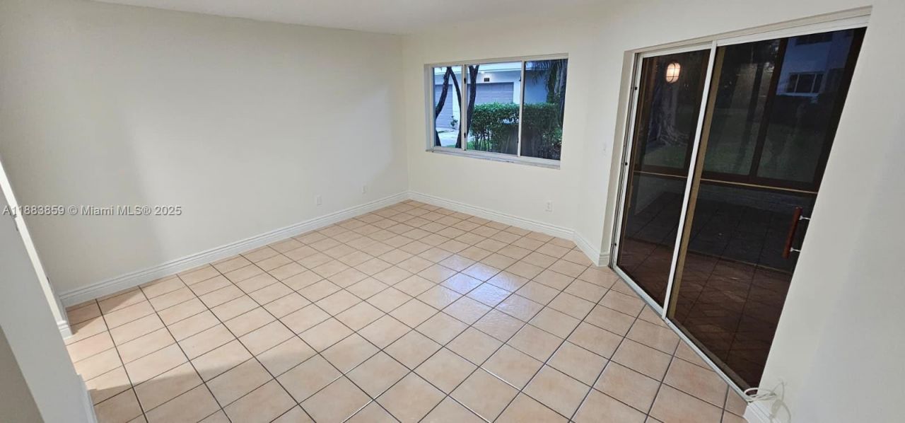 9220 NW 9th Pl, Unit 1, Plantation, FL 33324 Photo