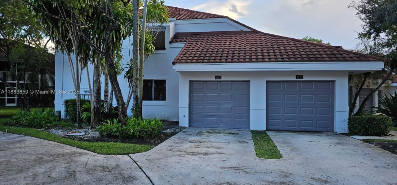 9220 NW 9th Pl, Unit 1, Plantation, FL 33324 Photo