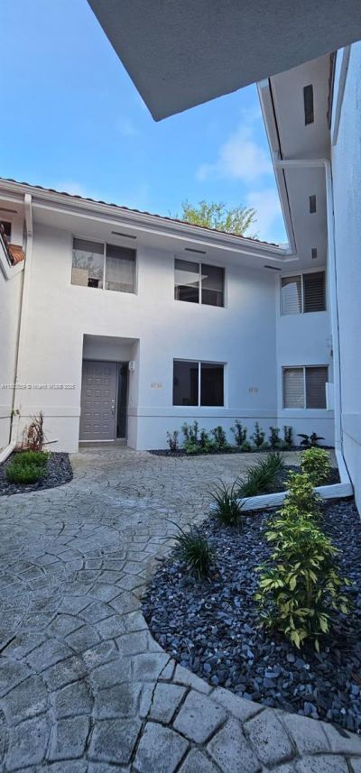 9220 NW 9th Pl, Unit 1, Plantation, FL 33324 Photo