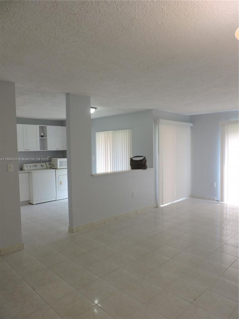 13045 SW 68 St, Unit 104, Miami, FL 33183 Photo