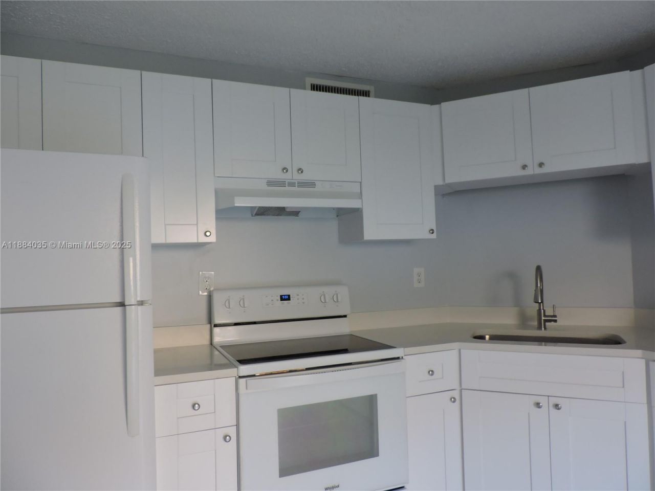 13045 SW 68 St, Unit 104, Miami, FL 33183 Photo