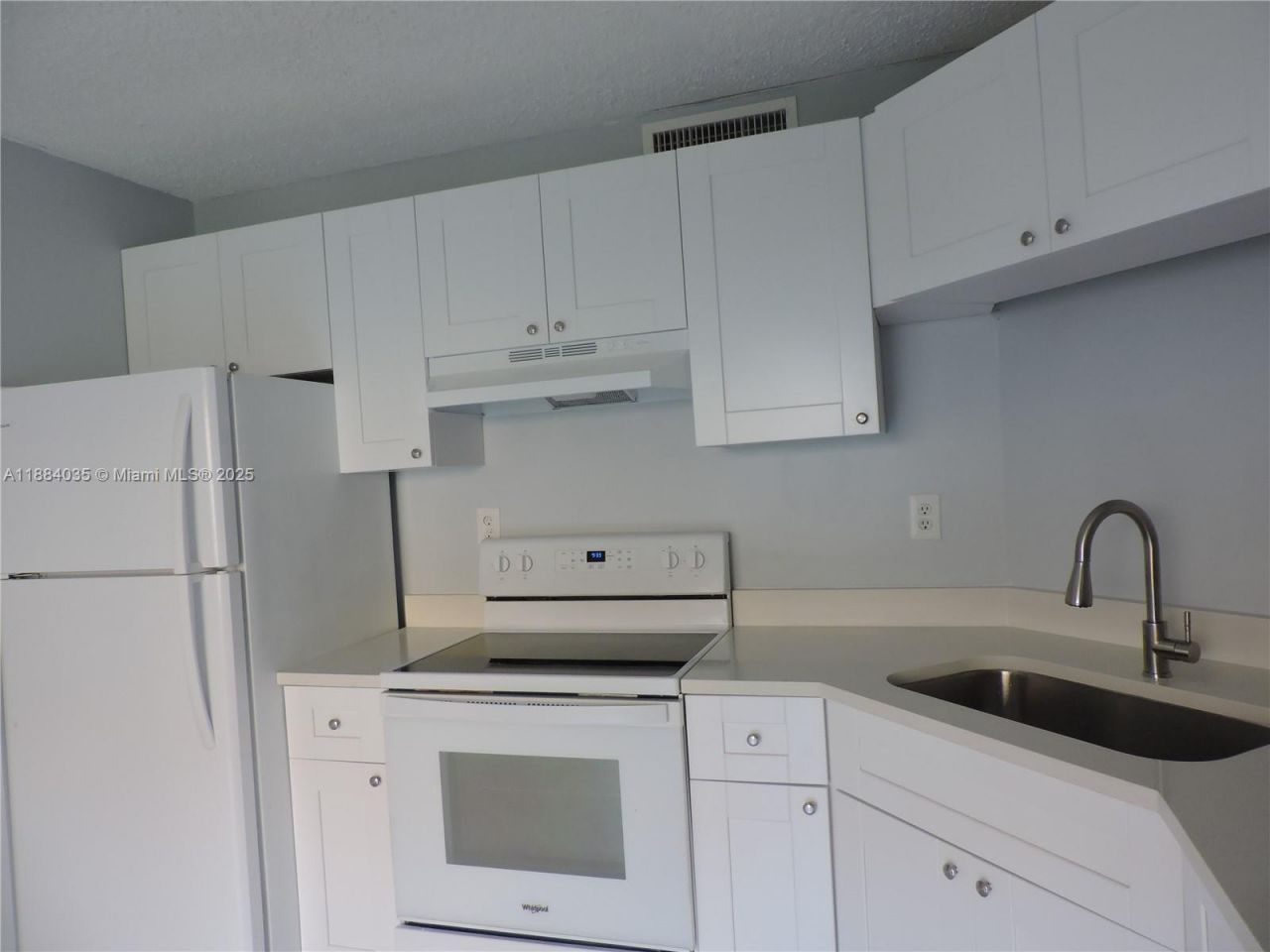 13045 SW 68 St, Unit 104, Miami, FL 33183 Photo