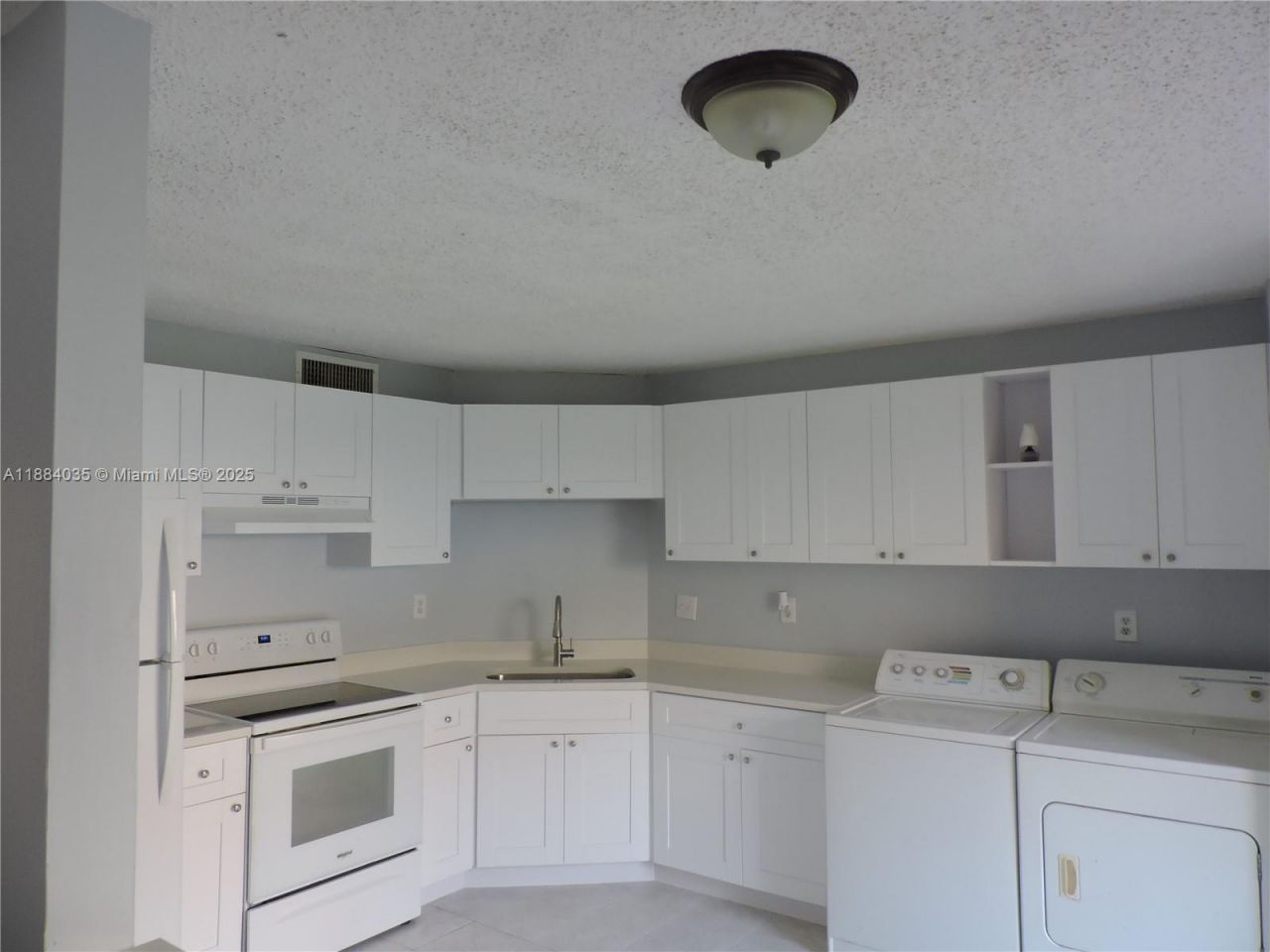 13045 SW 68 St, Unit 104, Miami, FL 33183 Photo