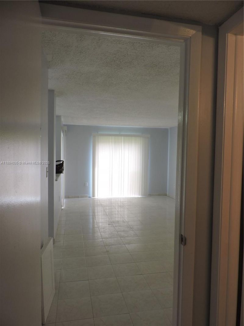 13045 SW 68 St, Unit 104, Miami, FL 33183 Photo