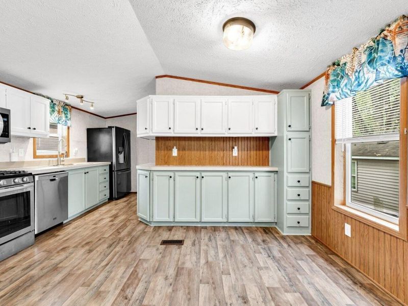 60 Estates Lane, Reynoldsburg, OH 43068 Photo 12