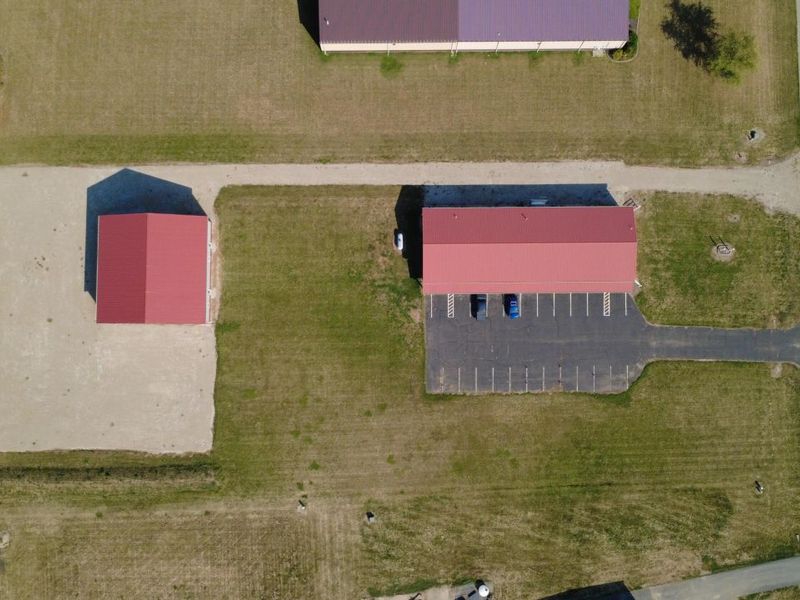 665 Granite Drive, Circleville, OH 43113 Photo 6