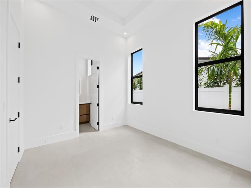 1717 NE 17th Terrace, Fort Lauderdale, FL 33305 Photo