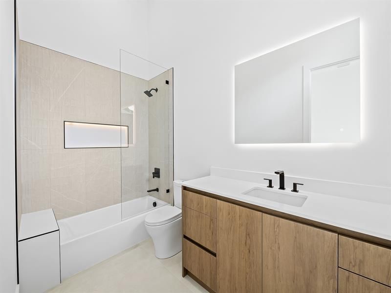 1717 NE 17th Terrace, Fort Lauderdale, FL 33305 Photo