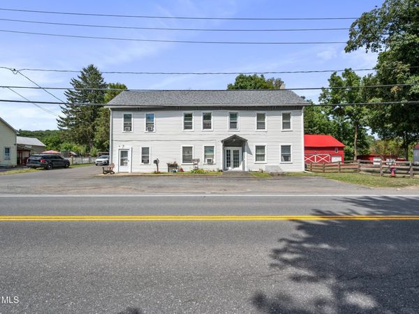 319 Speigletown Road, Troy, NY 12182