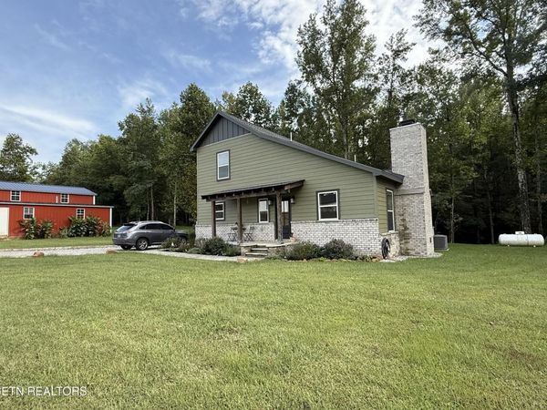 132 Fawn Creek Tr, Pikeville, TN 37367