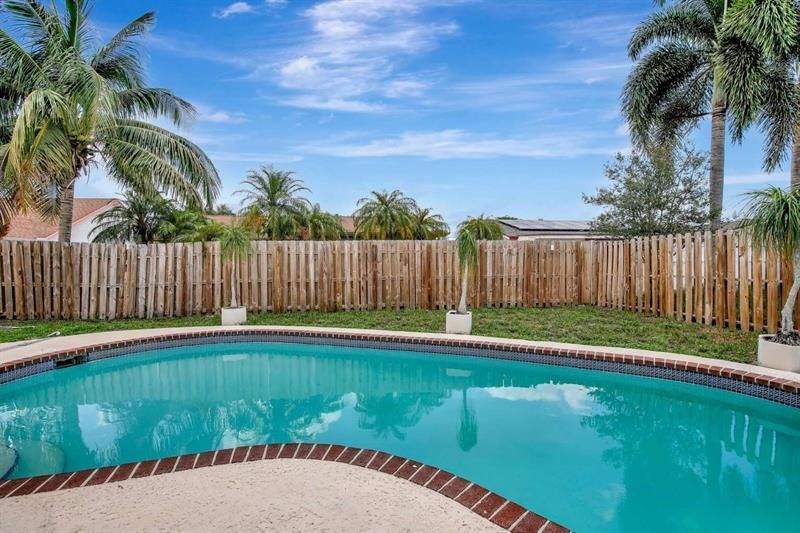 11831 NW 38th Place, Sunrise, FL 33323 Photo