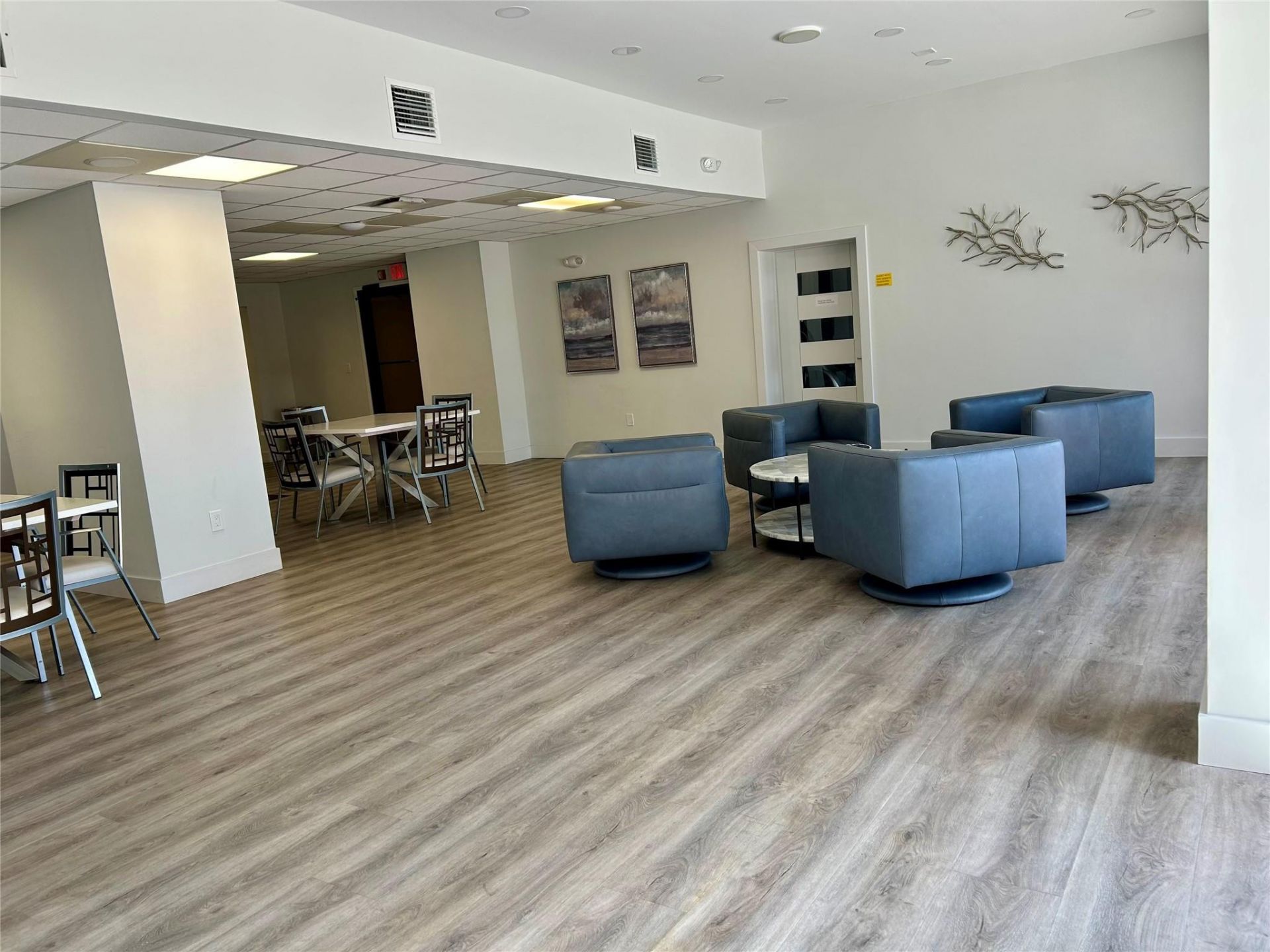 3800 NE Galt Ocean Drive, Unit 803, Fort Lauderdale, FL 33308 Photo