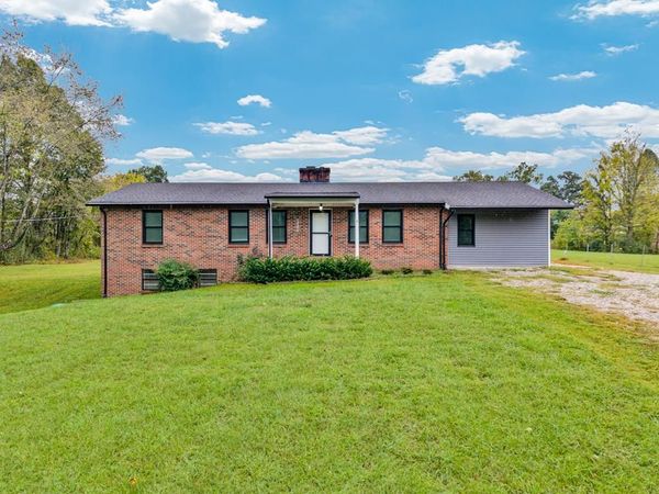 13276 Old Baxter Rd, Silver Point, TN 38582