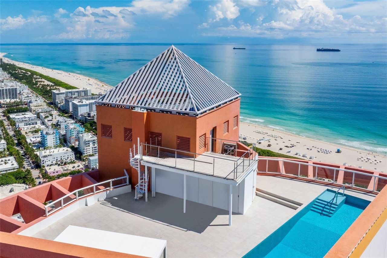 300 S Pointe Dr, Unit PH-5, Miami Beach, FL 33139 Photo