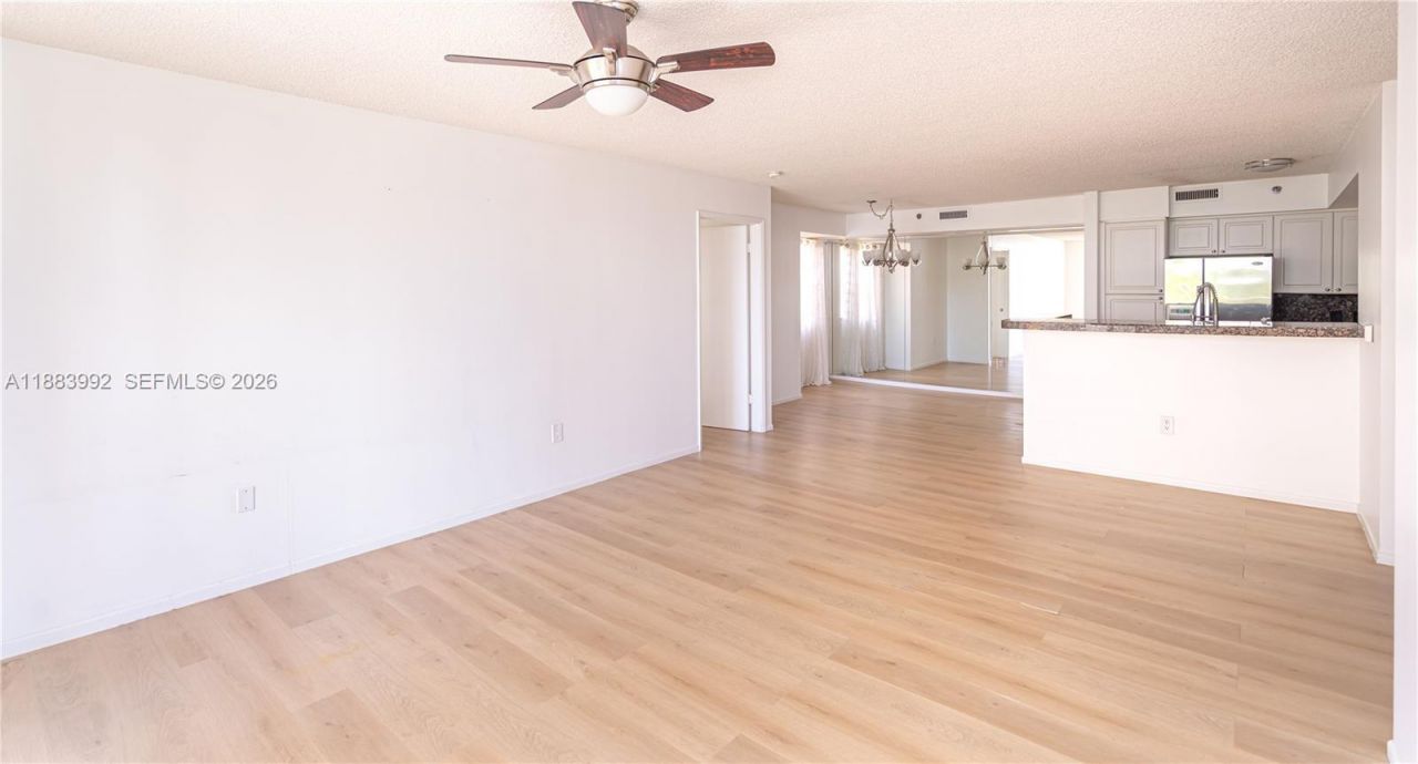 19601 E Country Club Dr, Unit 7308, Aventura, FL 33180 Photo