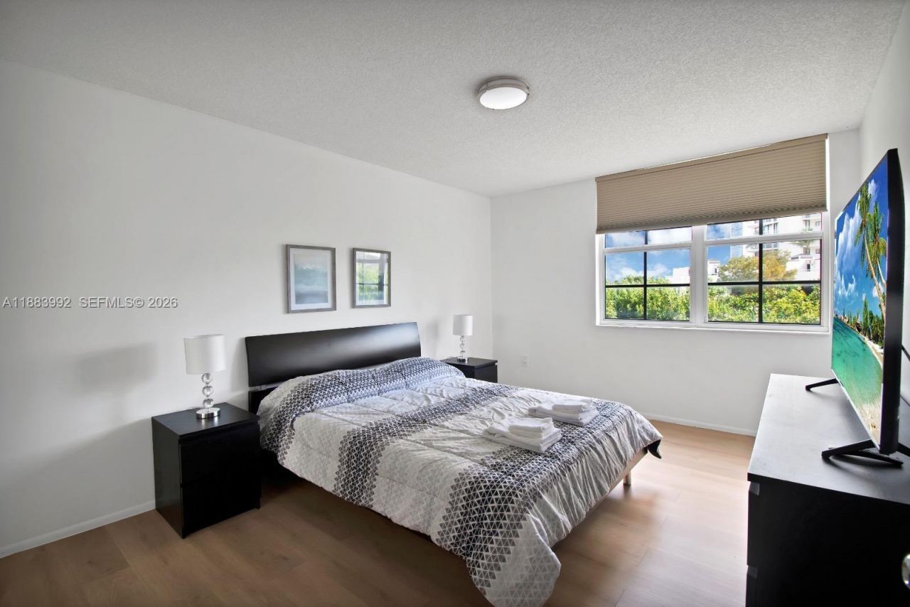 19601 E Country Club Dr, Unit 7308, Aventura, FL 33180 Photo