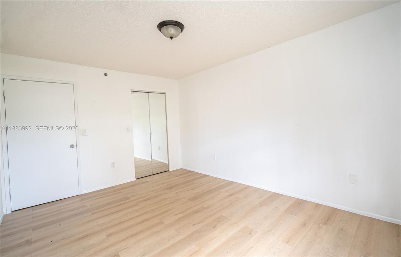 19601 E Country Club Dr, Unit 7308, Aventura, FL 33180 Photo